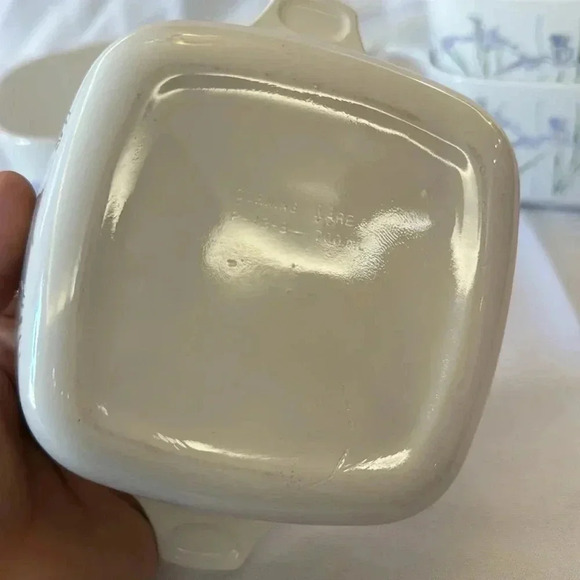 Corningware Shadow Iris Casserole Dishes Cookware - Set of 4 - Picture 4 of 10